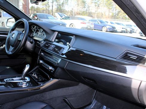 Used 2013 BMW 535i Sedan image 17