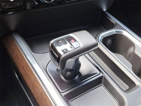 Certified 2022 Chevrolet Silverado 1500 High Country w/ High Country Premium Package image 15