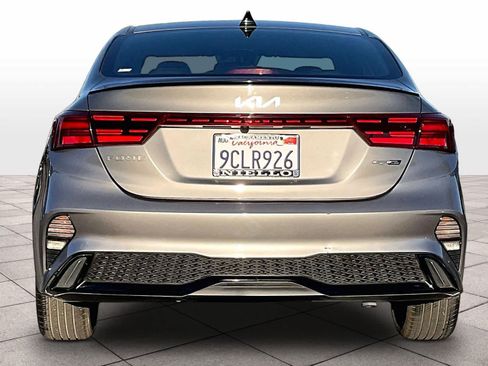 Used 2023 Kia Forte GT-Line w/ GT-Line Technology Package FWD image 6