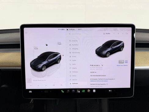 Used 2023 Tesla Model Y Long Range AWD/4WD image 65