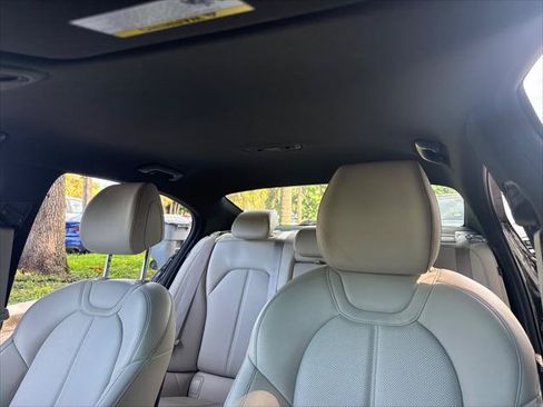 Used 2025 Genesis G70 2.5T AWD/4WD image 15