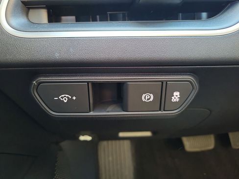 New 2026 Kia K4 FWD image 22