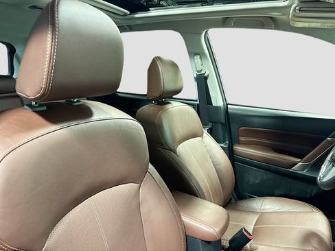 Used 2018 Subaru Forester 2.5i Touring AWD/4WD image 29