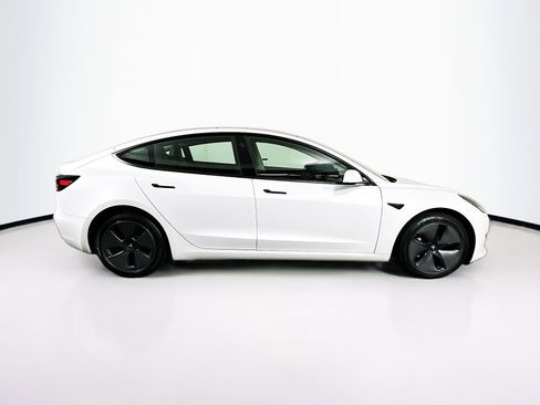 Used 2023 Tesla Model 3 Standard Range RWD image 10