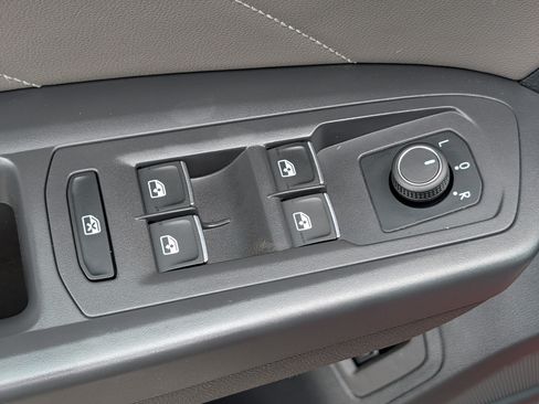 Certified 2023 Volkswagen Atlas SEL R-Line AWD/4WD image 20