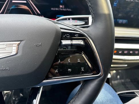 Used 2024 Cadillac Lyriq Sport RWD image 19