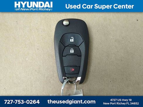 Used 2024 Chevrolet Trax LS FWD image 27