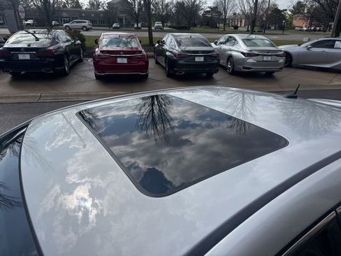 Used 2012 Chevrolet Impala LT w/ LT Sunroof Package image 10