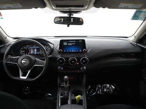 Used 2025 Nissan Sentra SV w/ All-Weather Package FWD image 14