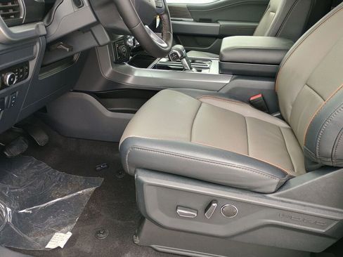 New 2025 Ford F150 Lariat w/ Equipment Group 502A High image 9