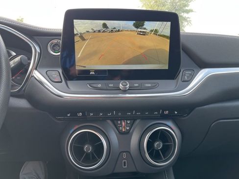 Used 2023 Chevrolet Blazer LT w/ Convenience Package image 14