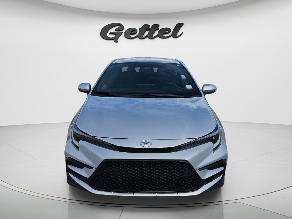 Certified 2025 Toyota Corolla SE FWD image 2