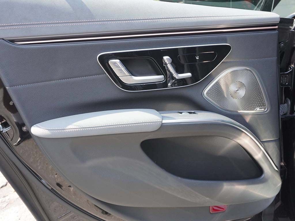 Used 2024 Mercedes-Benz EQS 450+ 4MATIC Sedan image 29