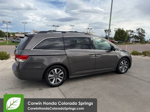 Used 2016 Honda Odyssey Touring Elite image 11