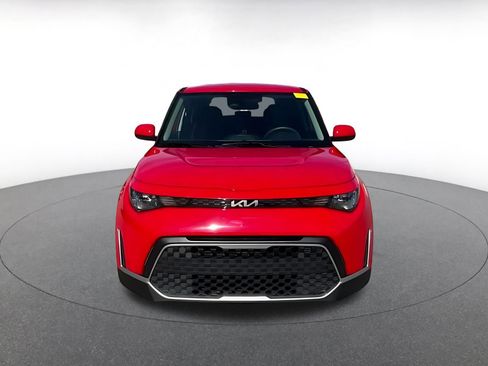 Used 2025 Kia Soul LX w/ LX Technology Package image 3