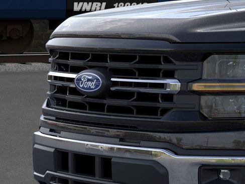 New 2026 Ford F150 XLT w/ XLT Chrome Appearance Package image 17