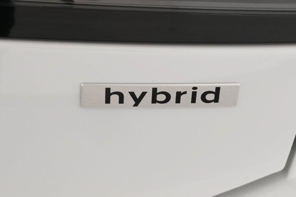 Used 2025 Hyundai Sonata Limited FWD image 10