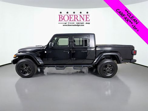 Used 2021 Jeep Gladiator Sport image 4