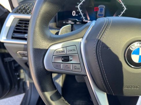 Used 2023 BMW X7 xDrive40i w/ Parking Assistance Package AWD/4WD image 47