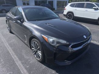 Used 2019 Kia Stinger RWD video 1