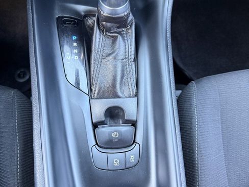Used 2018 Toyota C-HR XLE FWD image 27