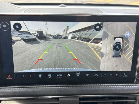 Used 2025 Lincoln Corsair Grand Touring w/ Equipment Group 302A image 25