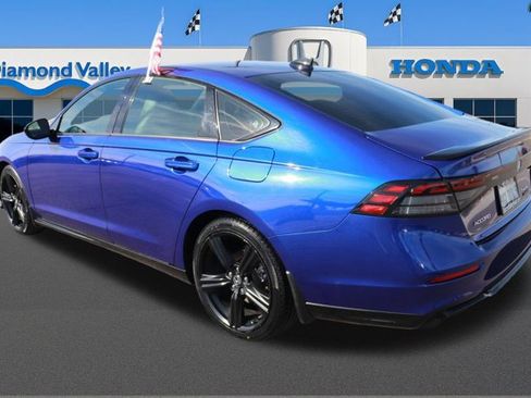Used 2023 Honda Accord Sport image 4