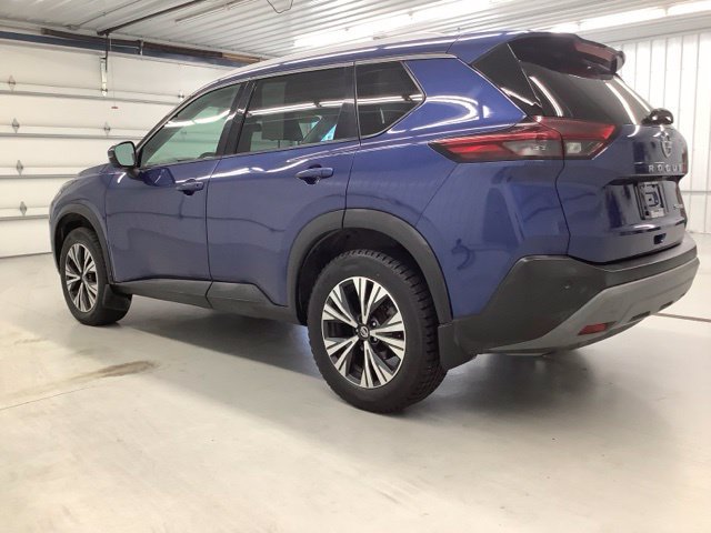 Used 2021 Nissan Rogue SV AWD/4WD image 3