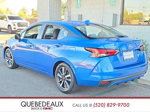 Used 2021 Nissan Versa SV FWD image 5