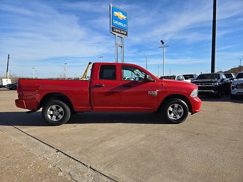 Used 2019 RAM 1500 Express image 8