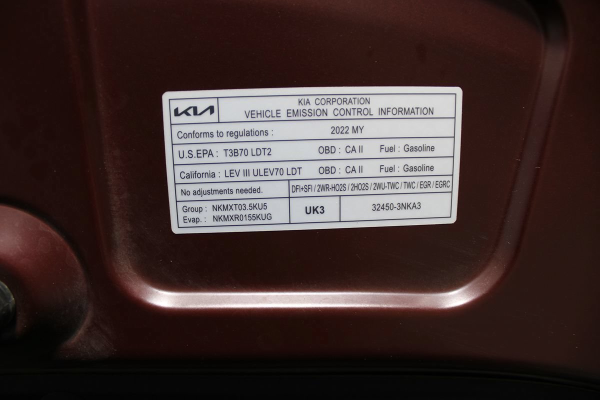 Used 2022 Kia Carnival EX FWD image 38