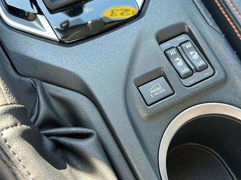 Used 2023 Subaru Crosstrek 2.5i Limited w/ Moonroof Package image 19