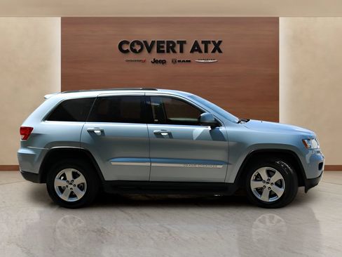 Used 2012 Jeep Grand Cherokee Laredo RWD image 6