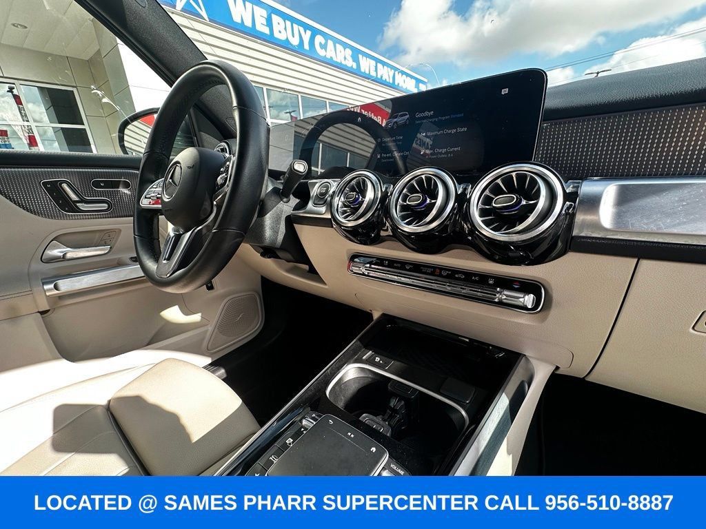 Used 2023 Mercedes-Benz EQB 250+ image 32
