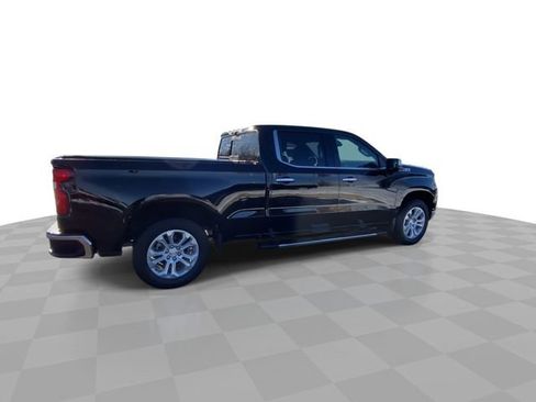 Used 2022 Chevrolet Silverado 1500 LTZ w/ LTZ Premium Package image 8
