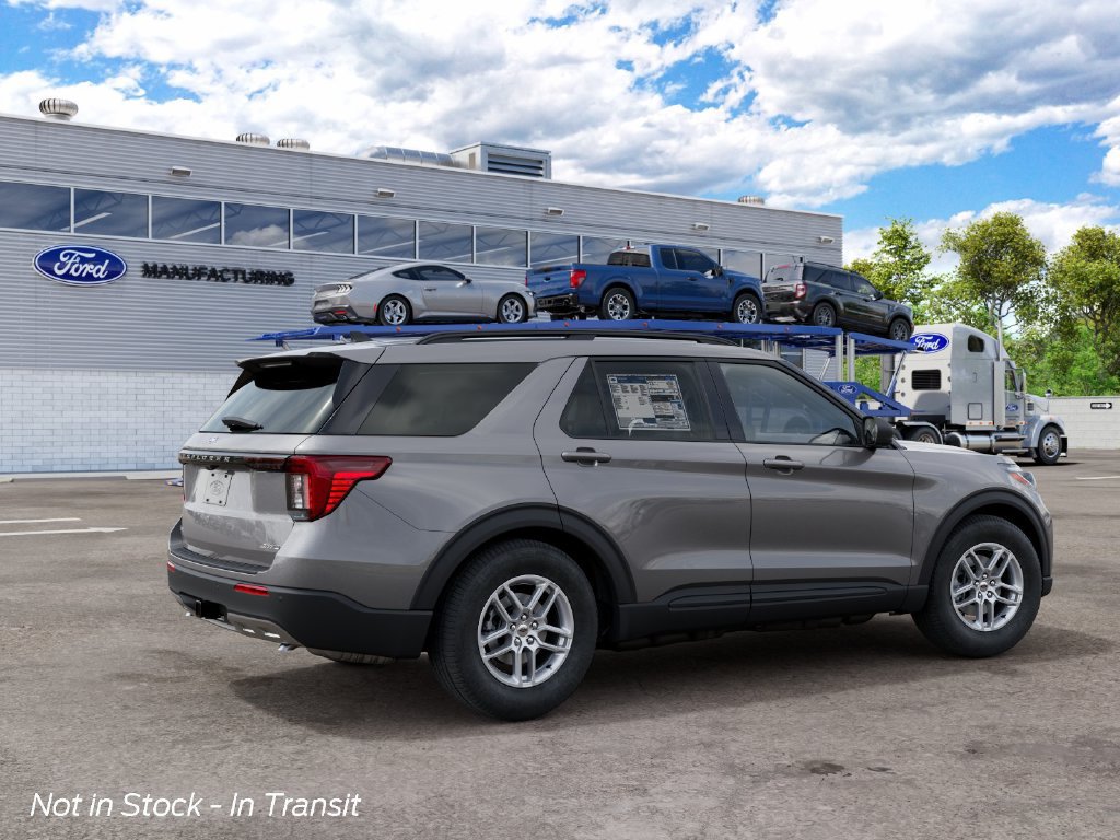 New 2027 Ford Explorer Active w/ Active Comfort Package AWD/4WD image 7