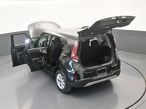 Used 2023 Kia Soul LX w/ Option Group 015 image 59