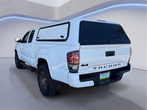 Used 2023 Toyota Tacoma SR AWD/4WD image 4
