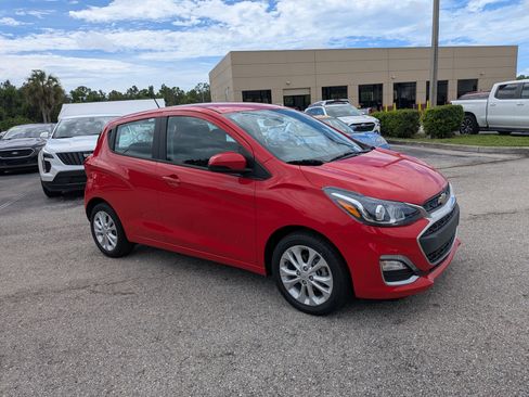 Used 2022 Chevrolet Spark LT FWD image 2