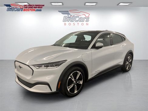 Used 2021 Ford Mustang Mach-E Select w/ Comfort/Appearance Package image 1