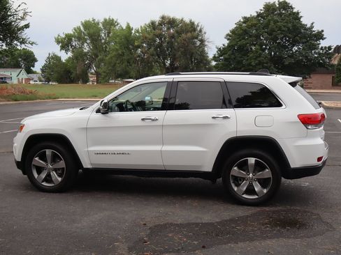 Used 2016 Jeep Grand Cherokee Limited AWD/4WD image 8