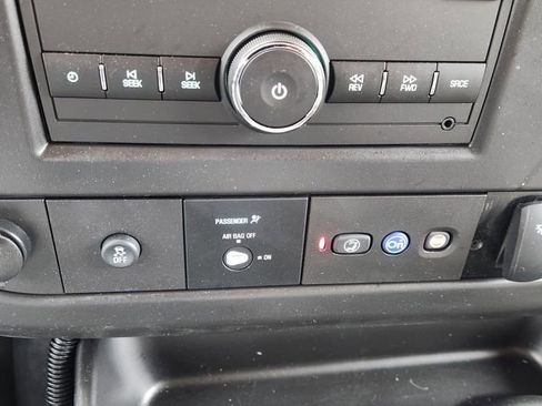 New 2025 Chevrolet Express 3500 w/ Power Convenience Package RWD image 19