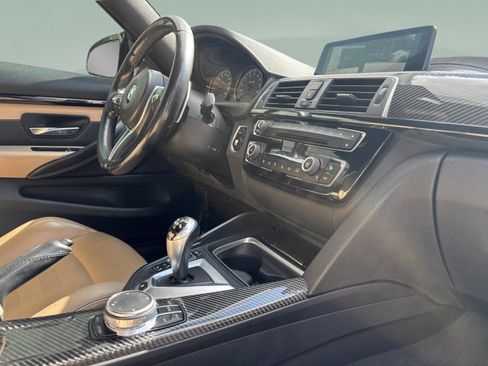 Used 2018 BMW M4 Coupe image 27