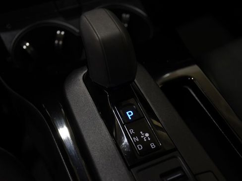 Used 2024 Toyota Prius LE image 23