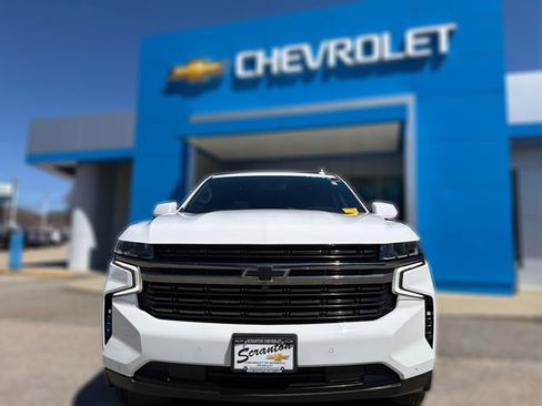 Certified 2022 Chevrolet Tahoe RST w/ Sport Performance Package AWD/4WD image 23