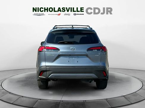 Used 2026 Toyota Corolla Cross XLE w/ Convenience Package FWD image 4