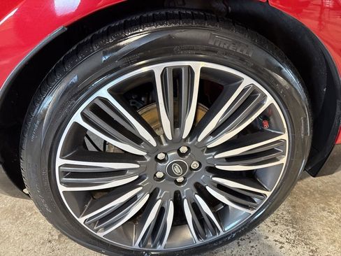 Used 2022 Land Rover Range Rover Velar R-Dynamic S image 5