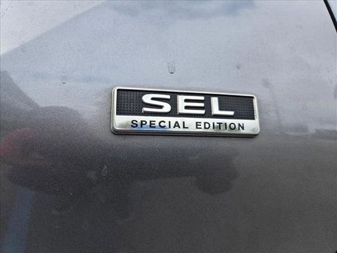 Used 2022 Mitsubishi Outlander SEL image 20