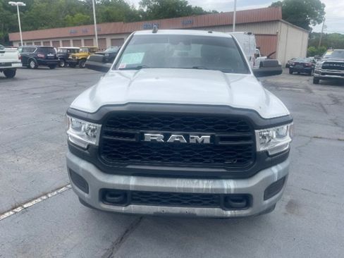 Used 2022 RAM 2500 Tradesman w/ Safety Group RWD image 7