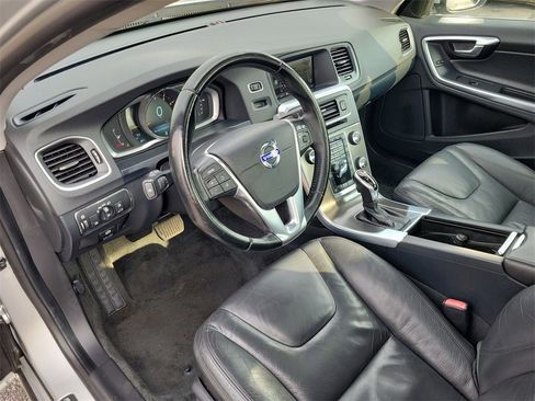 Used 2014 Volvo S60 T5 image 14